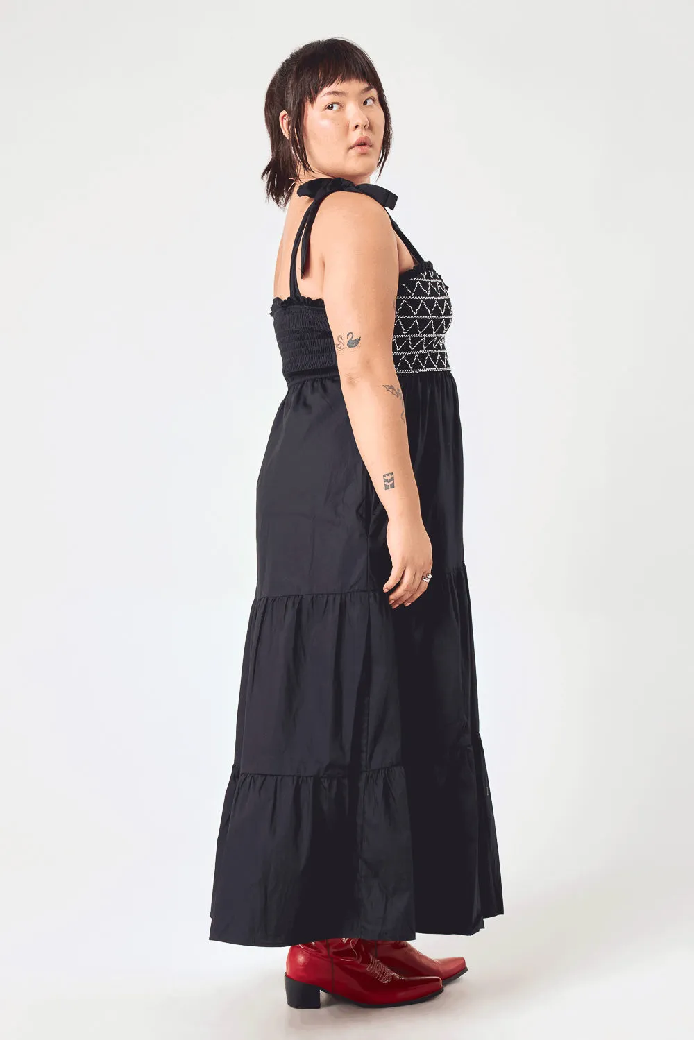 Black Embroidery Smocked Midi Dress