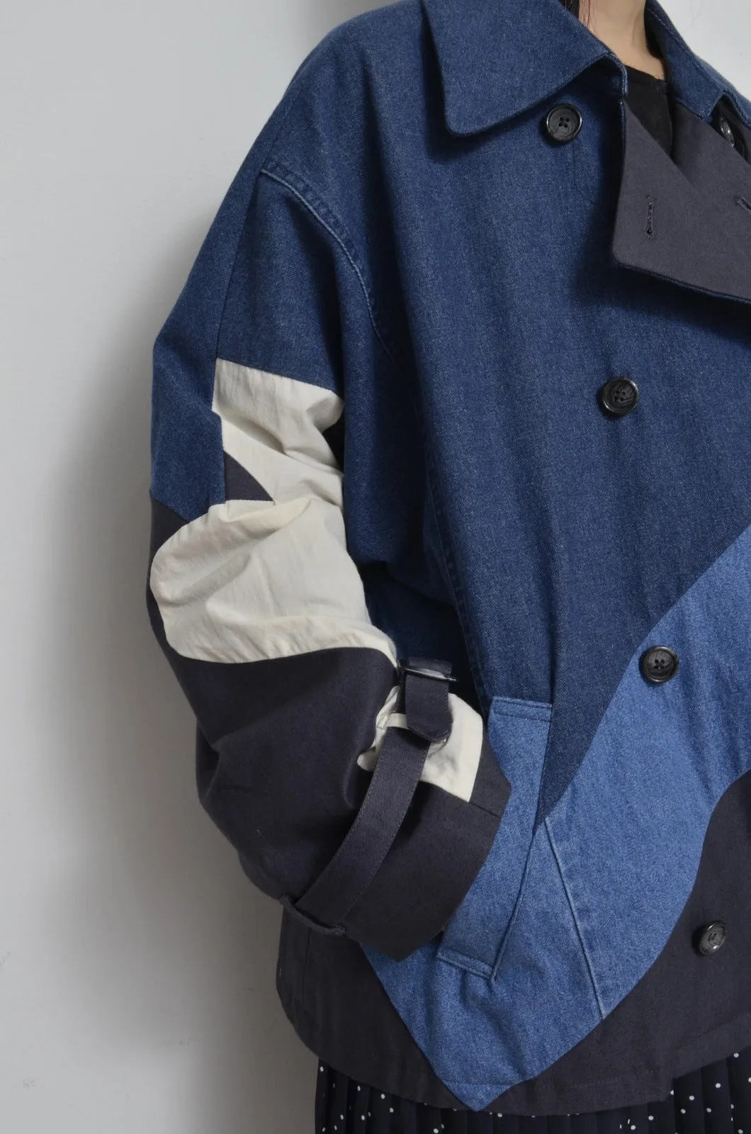 DENIM UNE UNE TRENCH COAT/SHORT_02_A