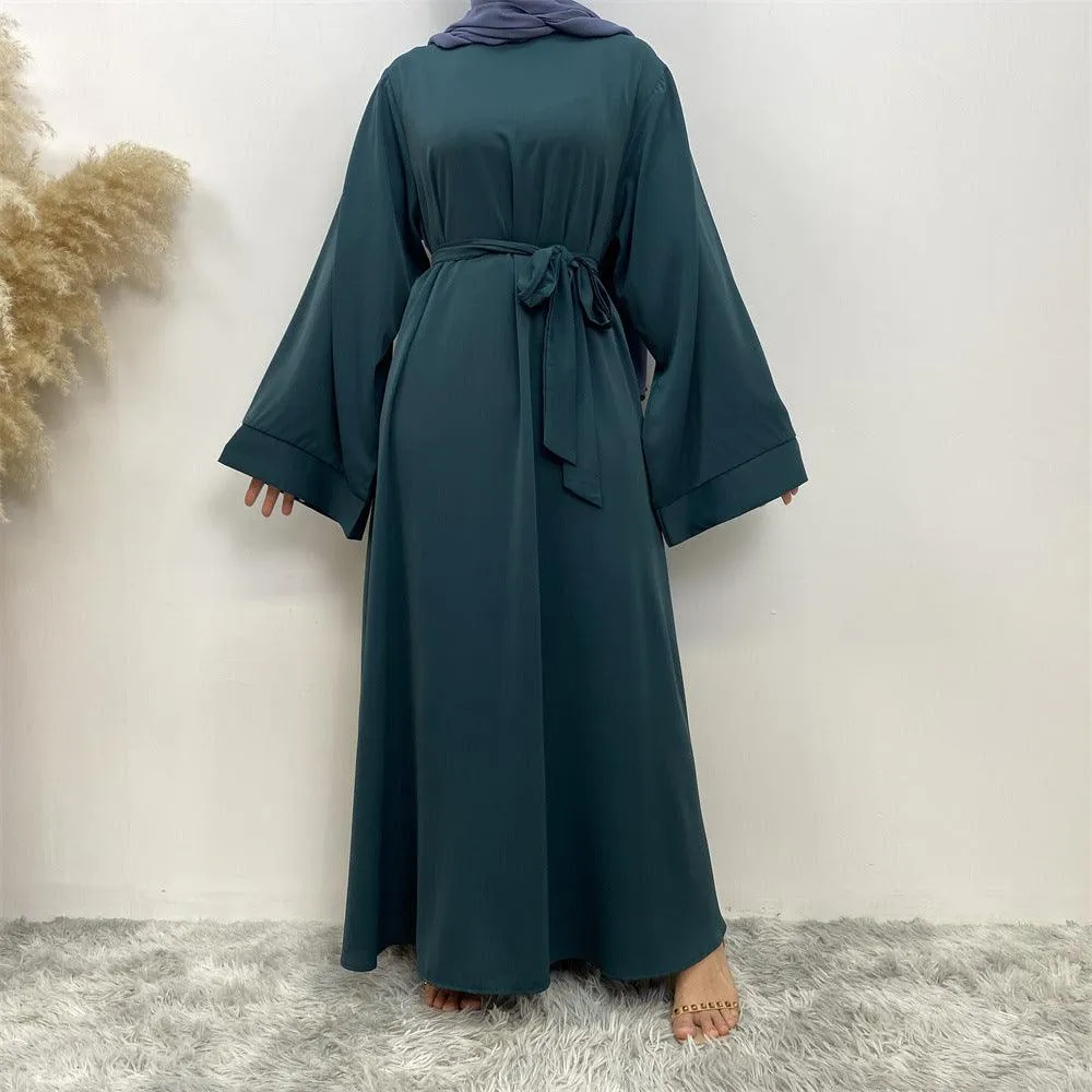 Elegant Solid Colour Muslim outfit with Lace-up Detail