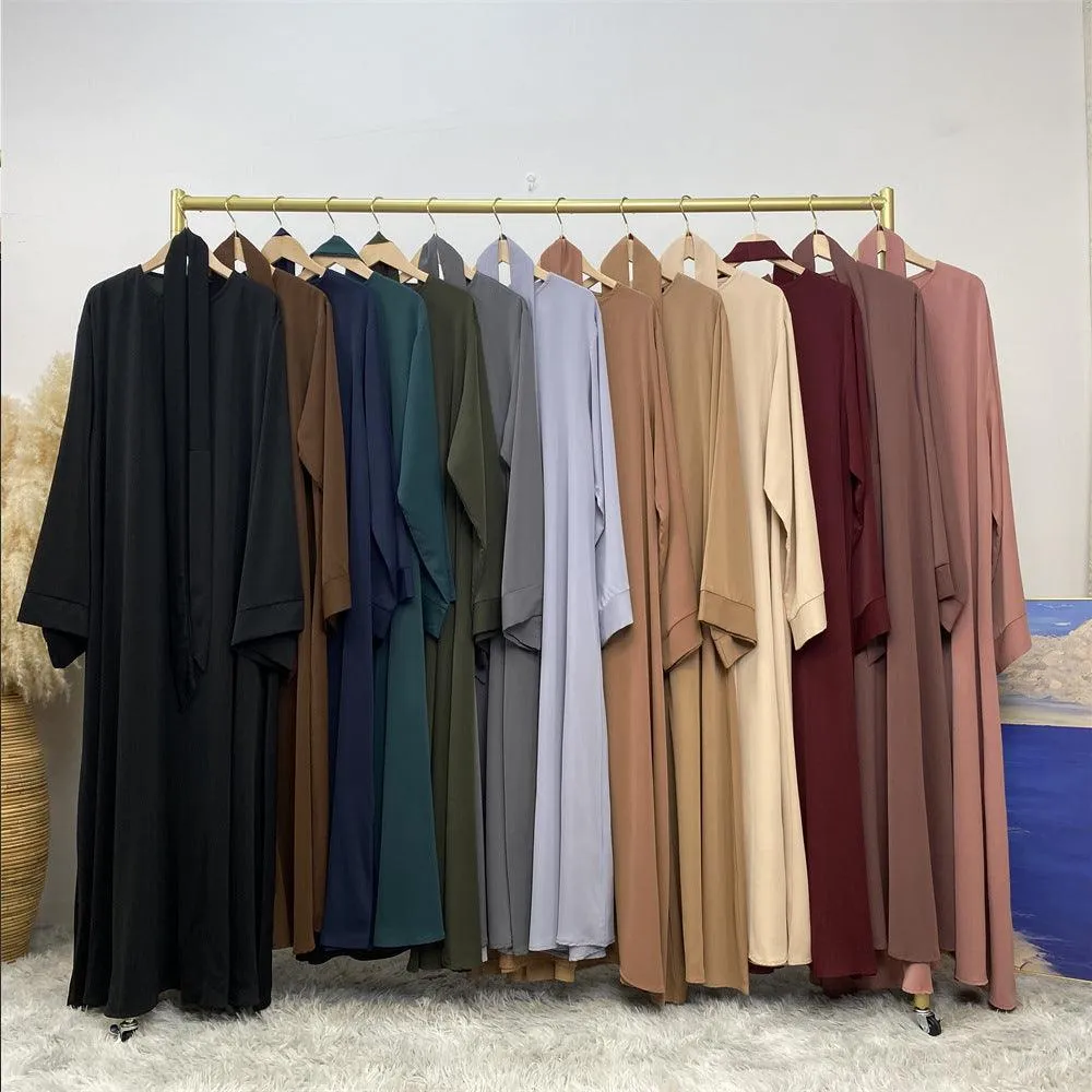 Elegant Solid Colour Muslim outfit with Lace-up Detail