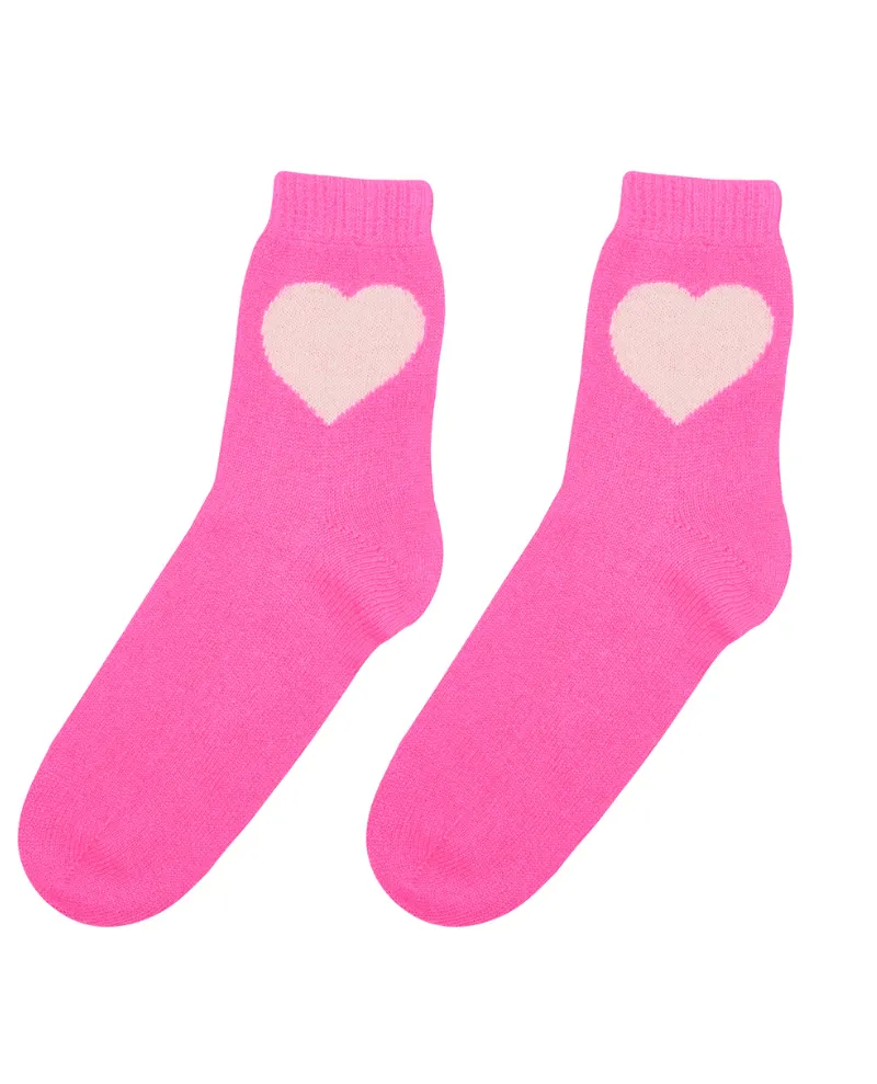 Jumper1234 Heart Pink and Cream Socks