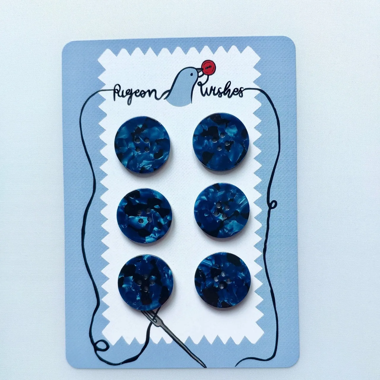 Nightshade - Pack of 6 - 25mm Buttons