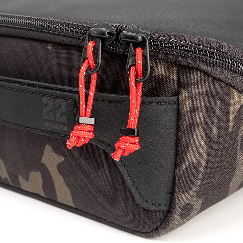 STEP 22 Tortoise Toiletry Bag Cordura® Multicam®